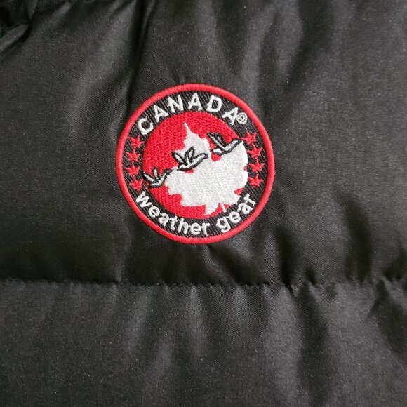 Canada Weather Gear, Size M, Black & Ivory - Picture 1 of 4